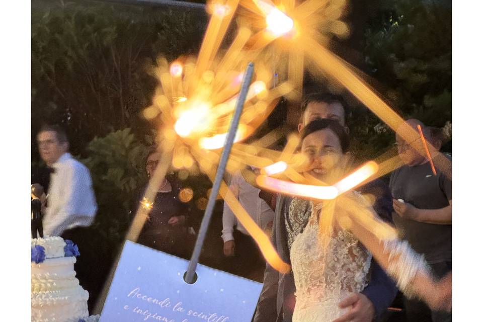 Scintille per il taglio torta