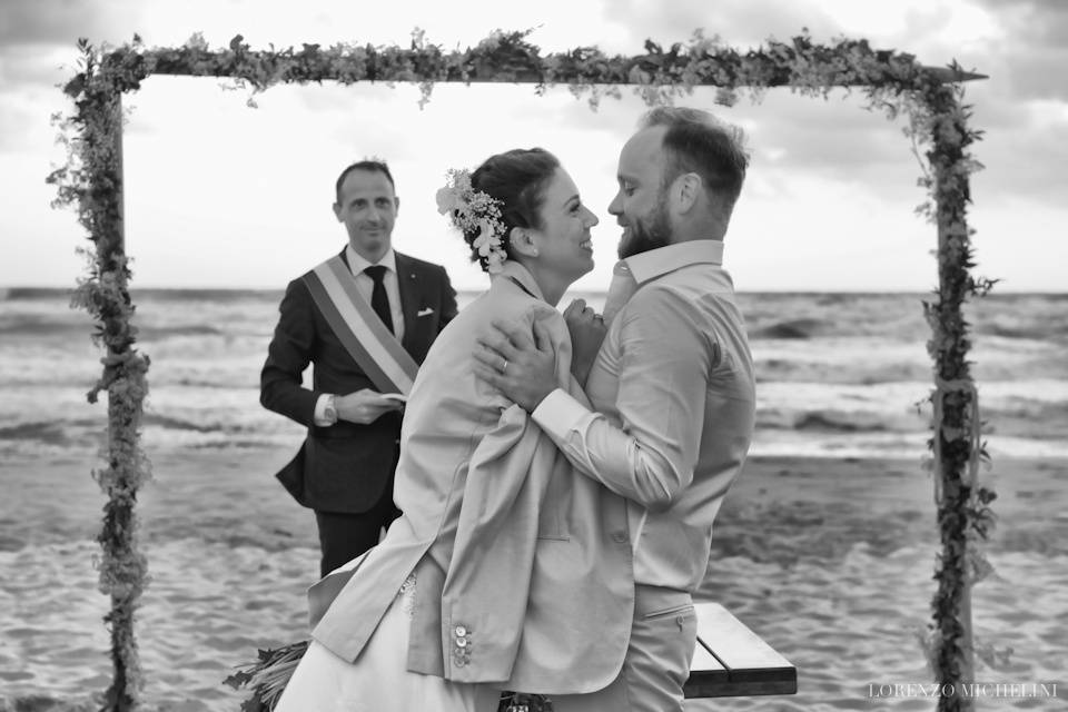 Matrimonio spiaggia Viareggio