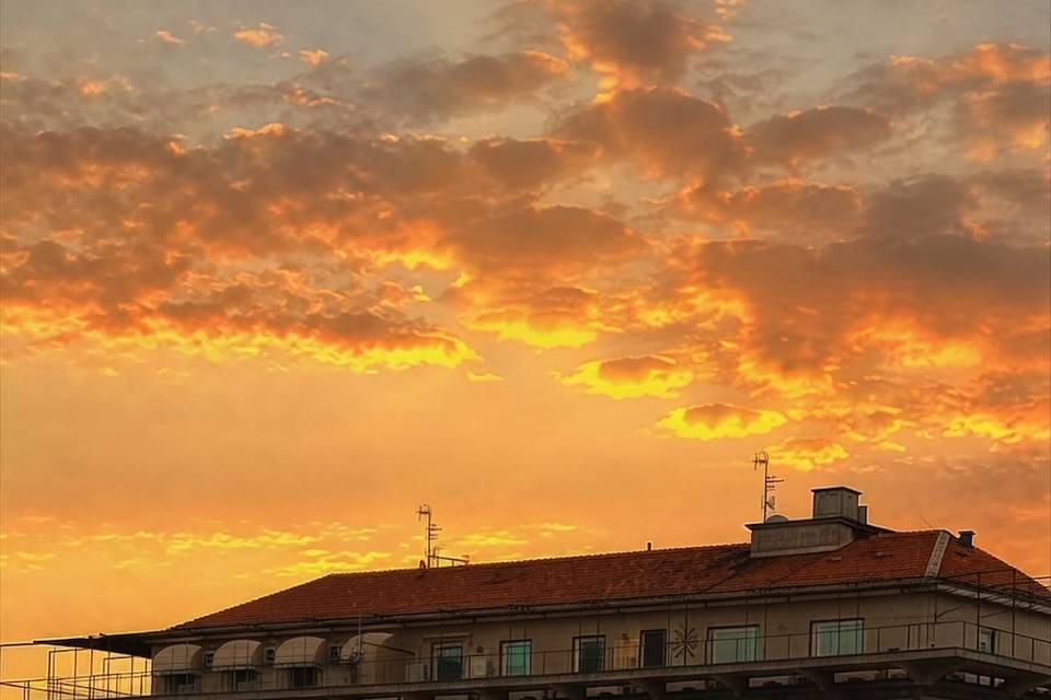 Palazzo al tramonto da vicino