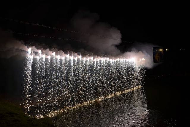 Spara coriandoli  Fuochi d'Artificio - Spettacoli Pirotecnici Milano