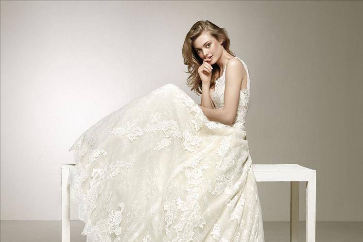 Pronovias - Devany