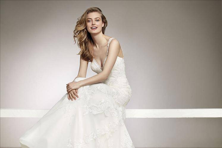 Pronovias - Divis