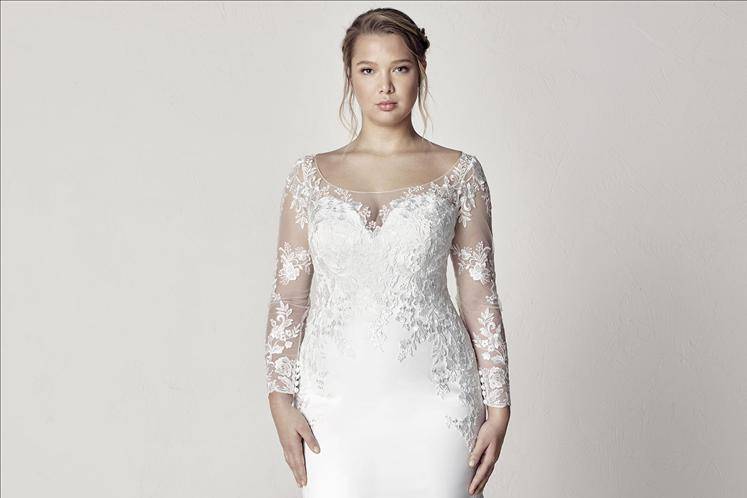 Pronovias Plus