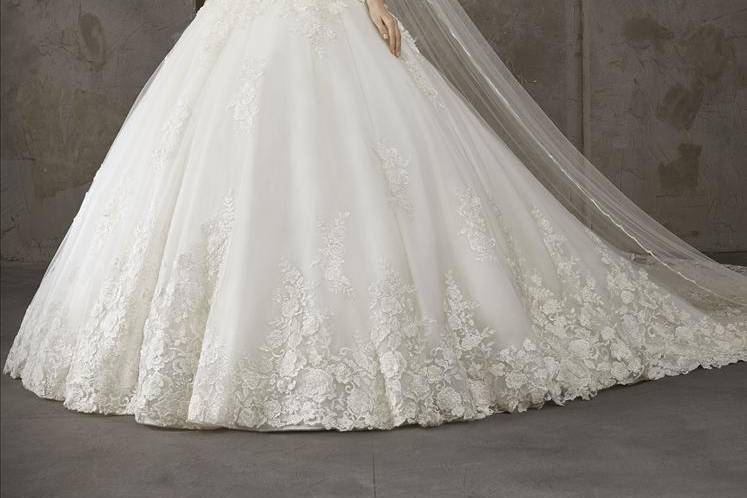 Pronovias Privè