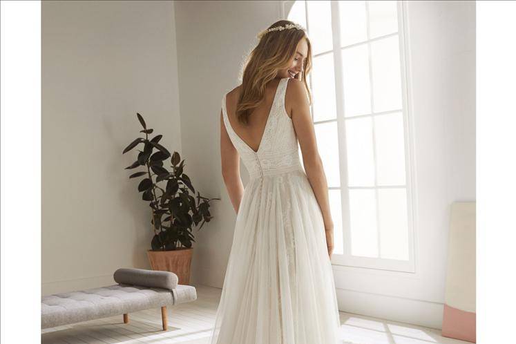 Pronovias linea White One