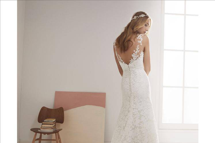 Pronovias linea White One