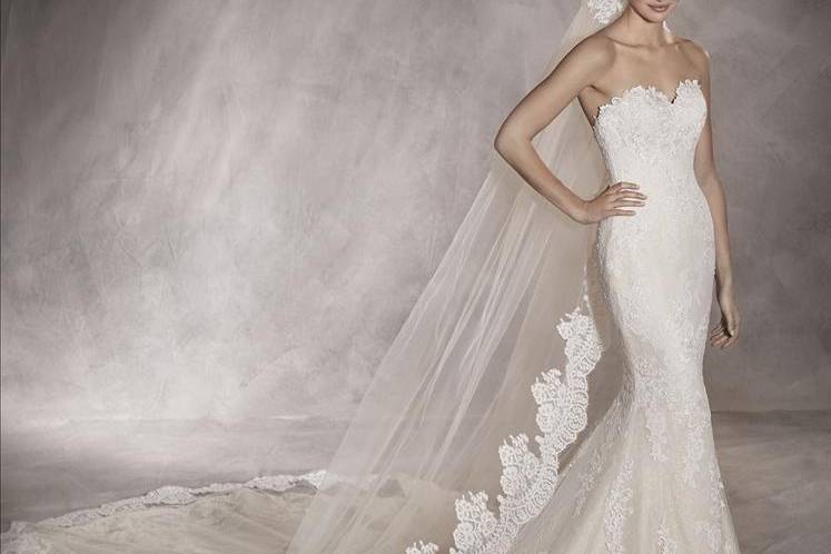 Pronovias