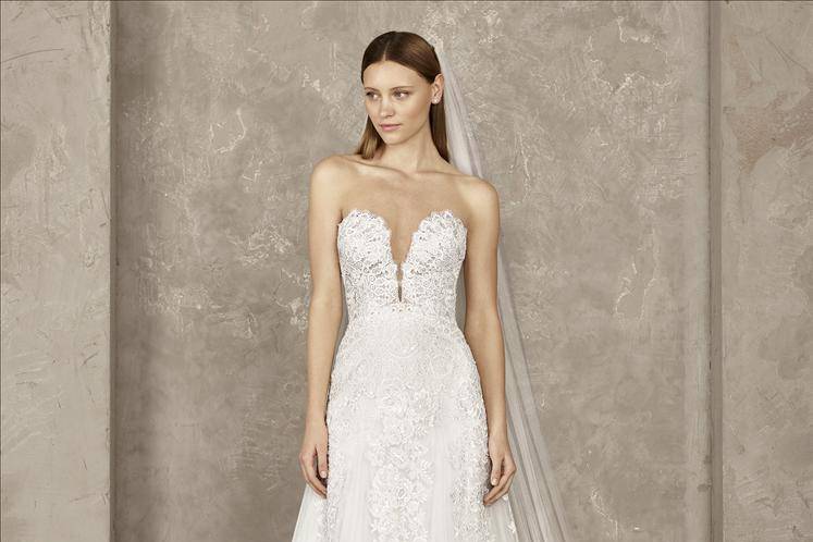 Pronovias Privè