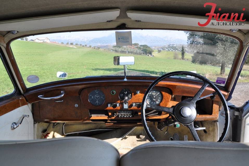 Bentley silver cloud s1 (interni in pelle bianca)