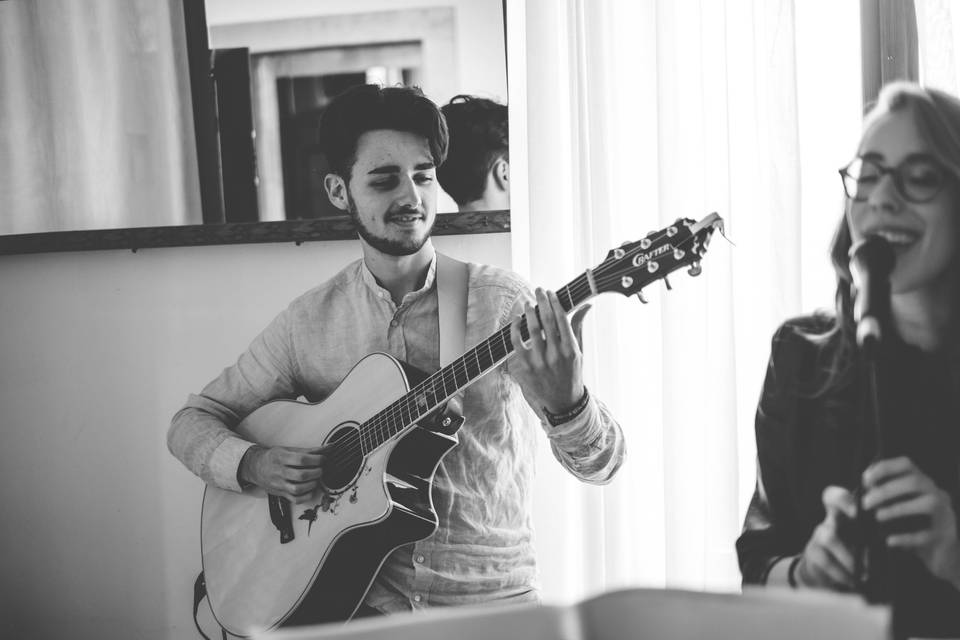 Luelo Acoustic Duo