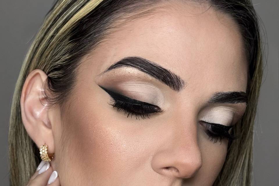 Make-up