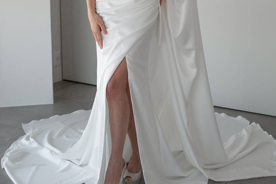 Sposa Curvy Anna