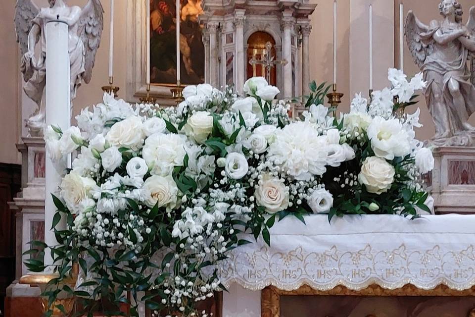 Altare