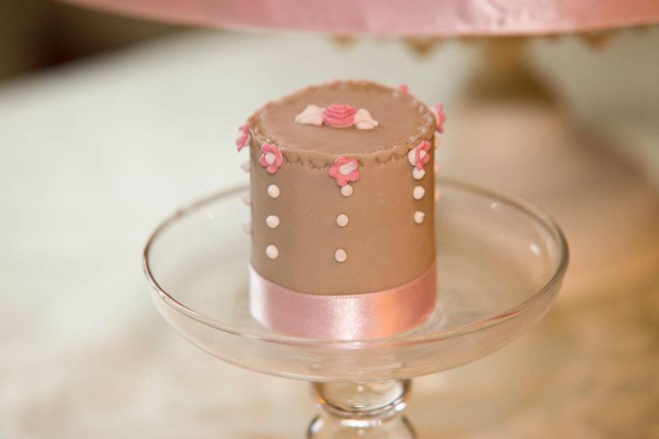 Mini cake