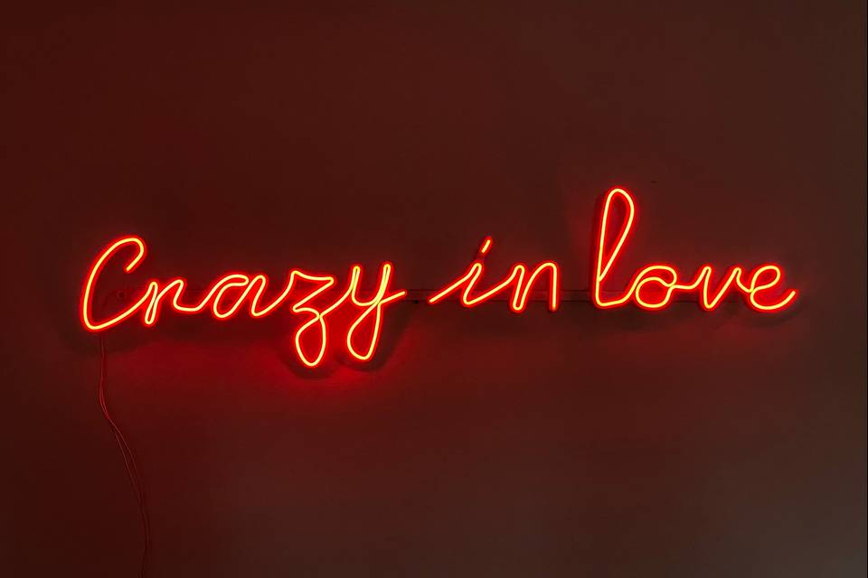 Scritta Crazy in Love