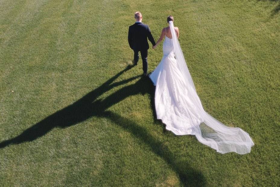 Wedding content creator