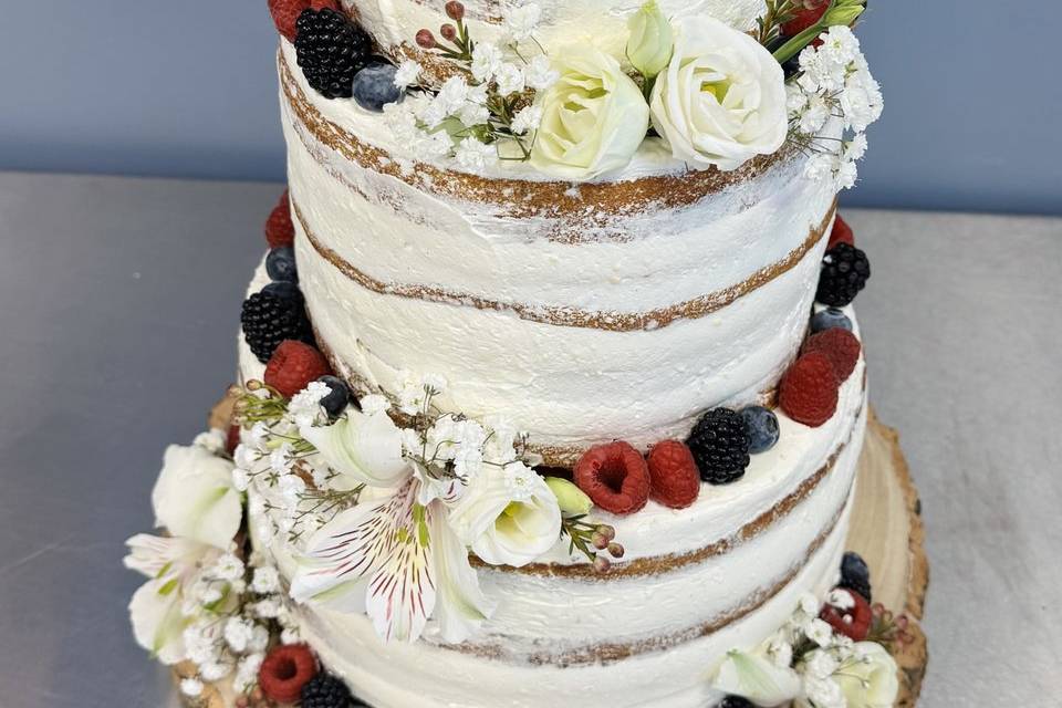 Nude cake a piani