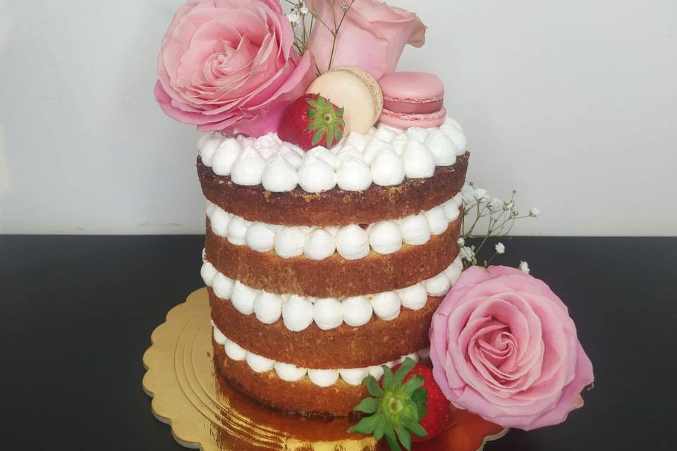 Naked cake