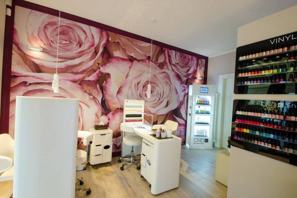 Nails area