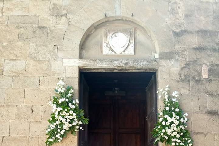 Decoro porta chiesa