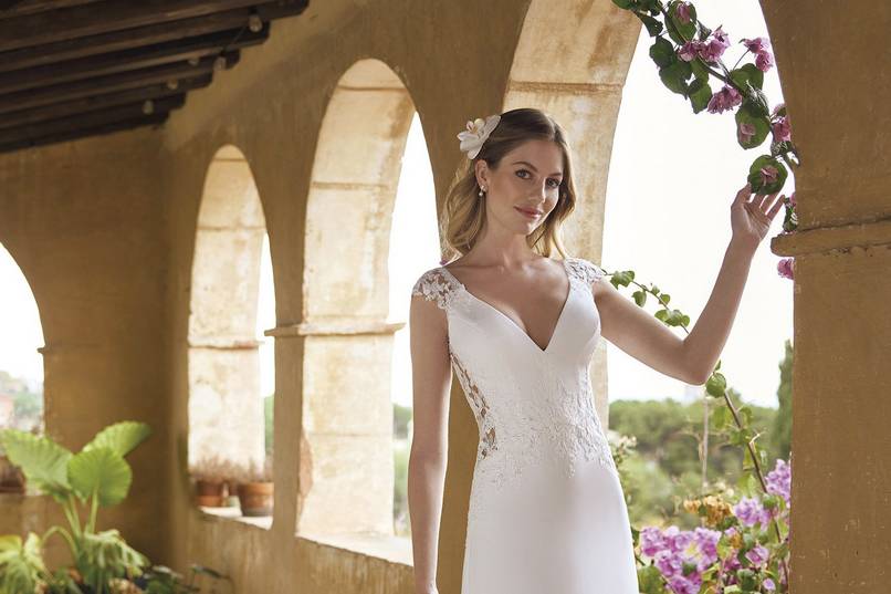 WhiteOne by pronovias