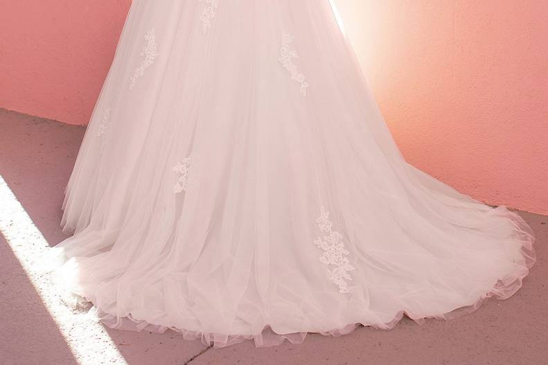 WhiteOne by pronovias