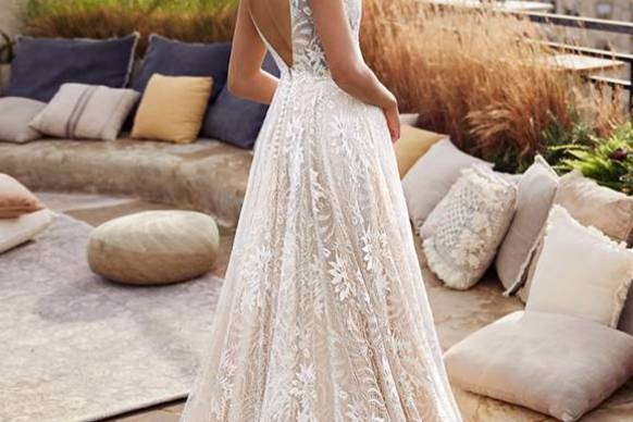 WhiteOne by pronovias