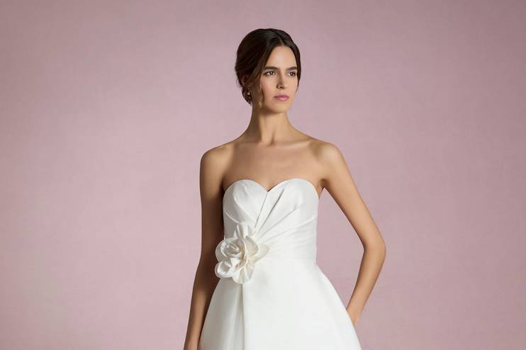 WhiteOne by pronovias