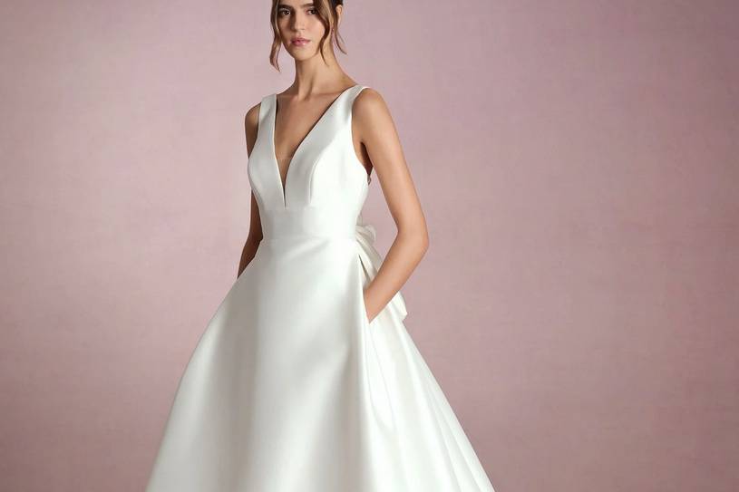 WhiteOne by pronovias