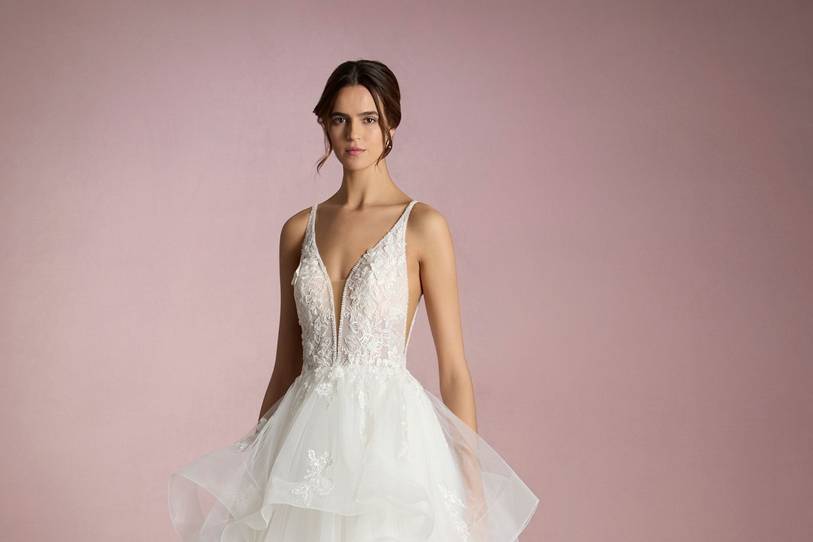 WhiteOne by pronovias