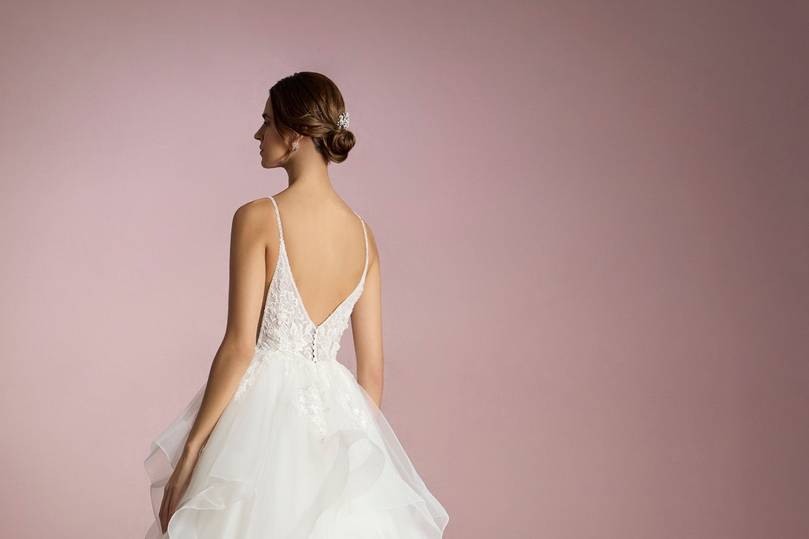 WhiteOne by pronovias