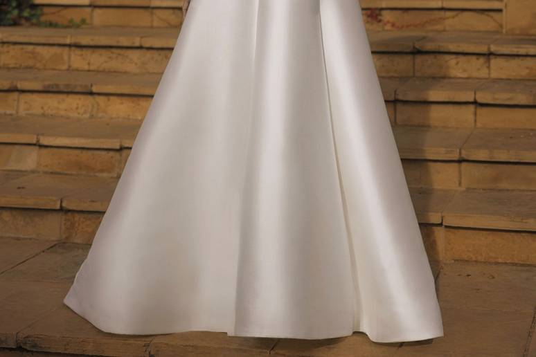 WhiteOne by pronovias