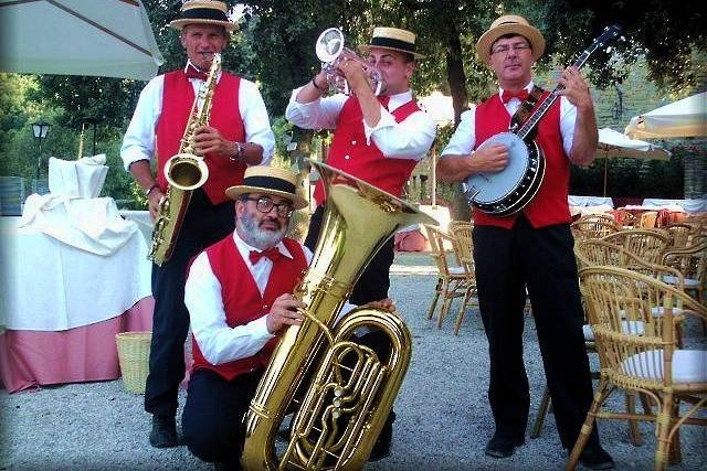 Extra Dixie Jazz Band