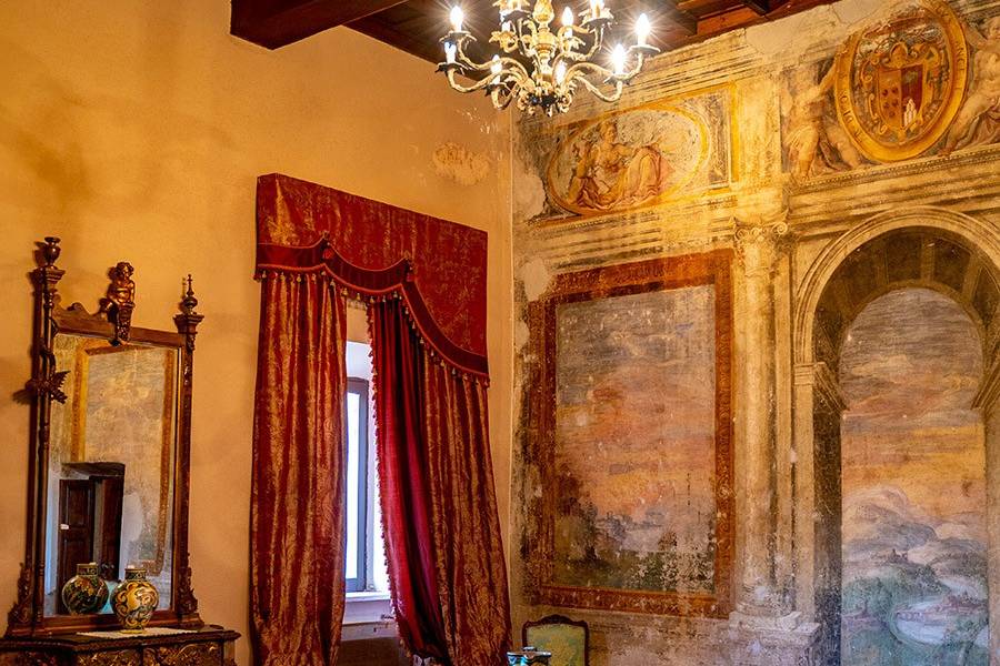 Castello Orsini-Cesi-Borghese