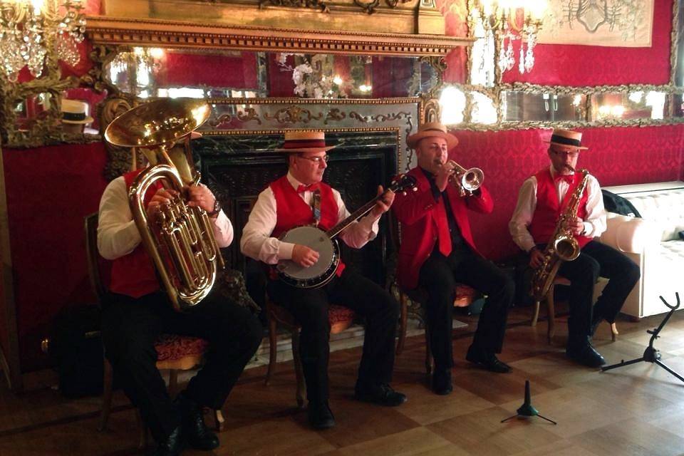 Extra Dixie Jazz Band