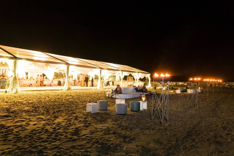 Cena in riva al mare