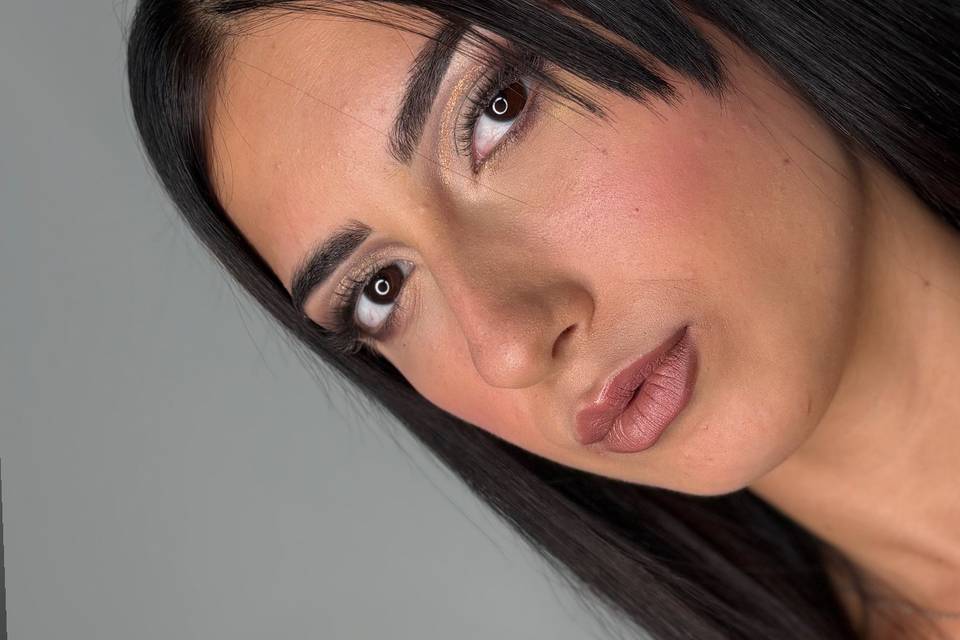 Modella