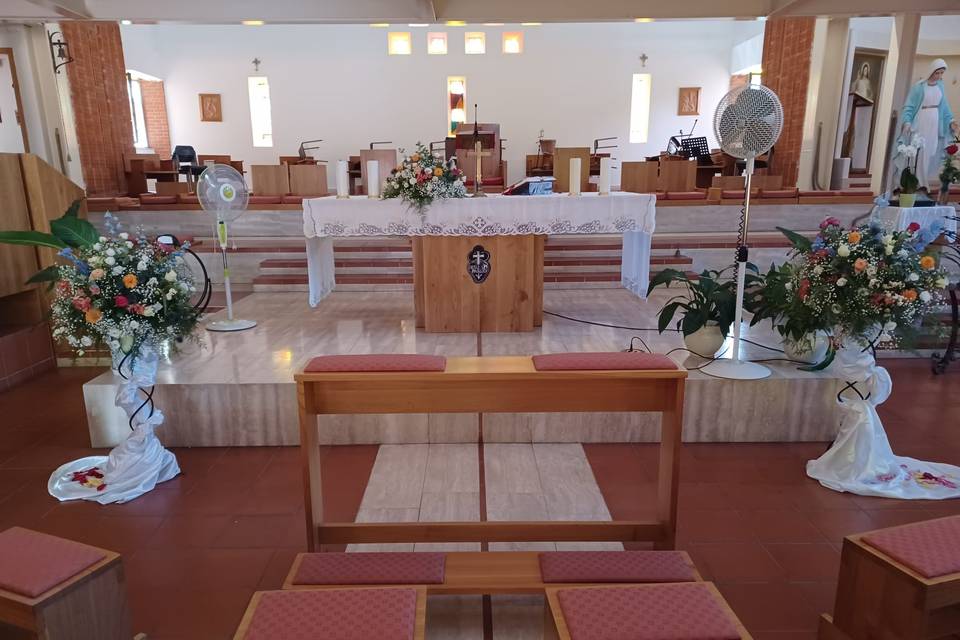 Immagine altare chiesa