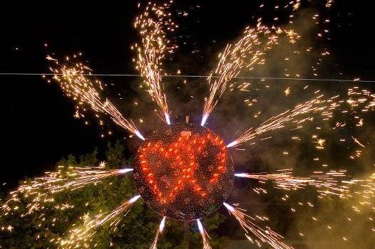 Doppio cuore con fontane