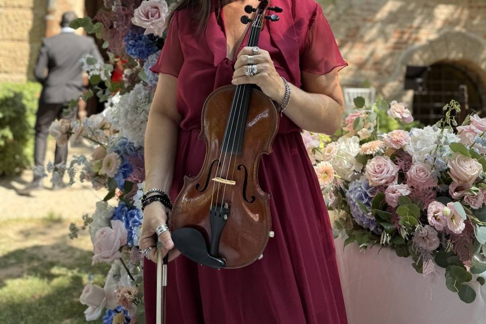 Eva Violinist