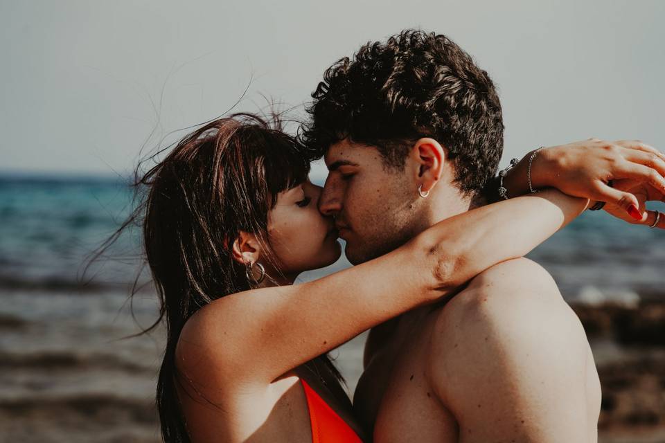 Underwater wedding