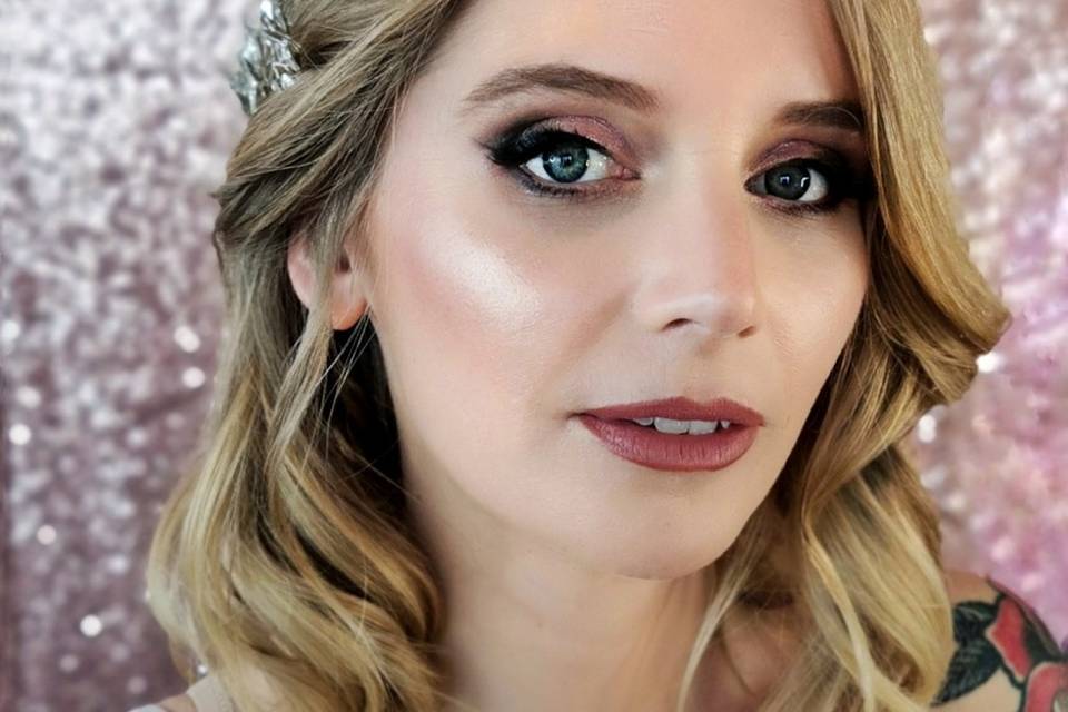 Glam Bridal Look