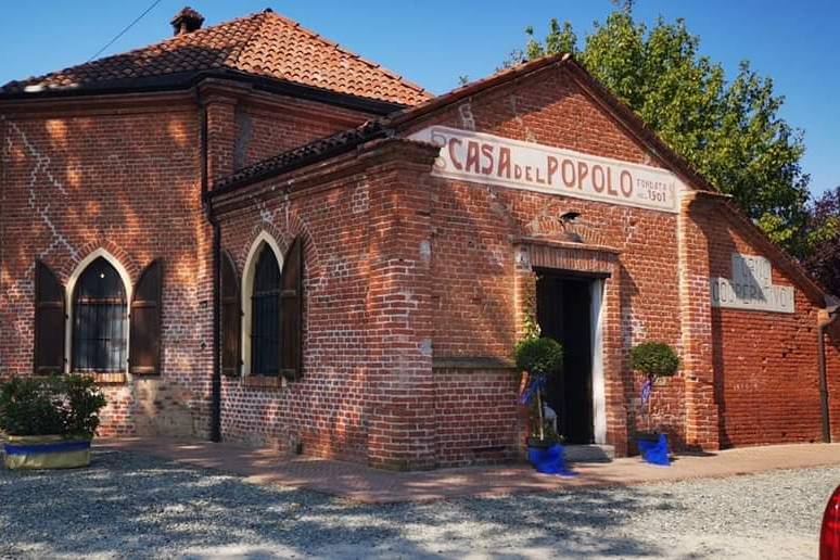 La Nuova Casa del Popolo - Consulta la disponibilità e i prezzi