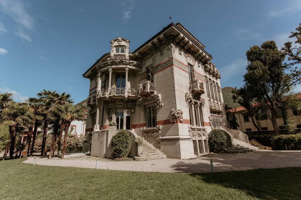 Villa