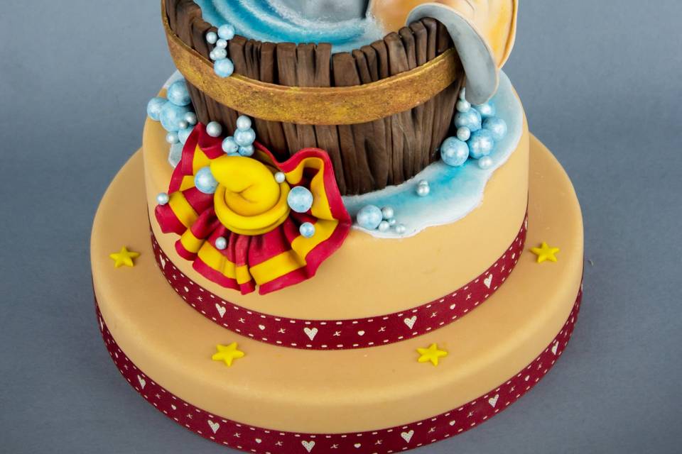 Dumbo cake topper