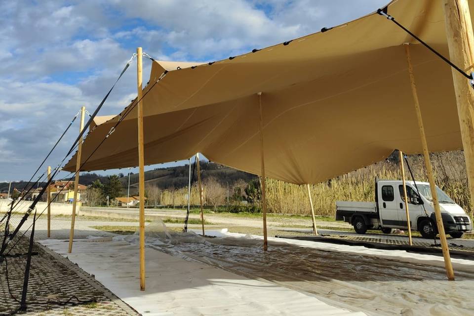 Stretch tent