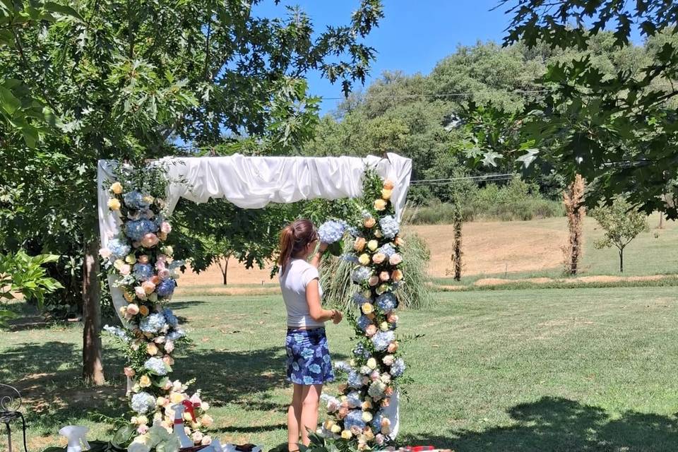 Arrangement Wedding Arch