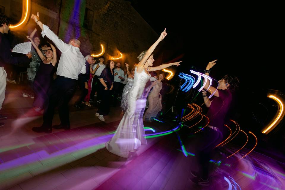 DANCE FLOOR