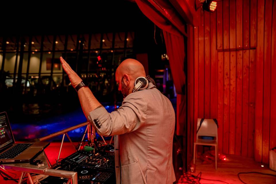 DJ Dr.Gee