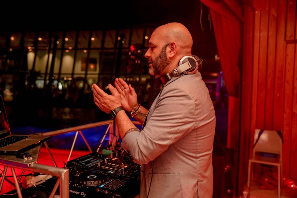 DJ Dr.Gee live at Aquardens.